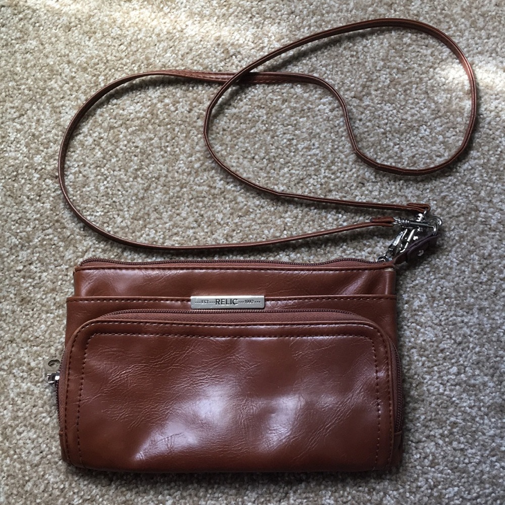 Relic brown leather purse